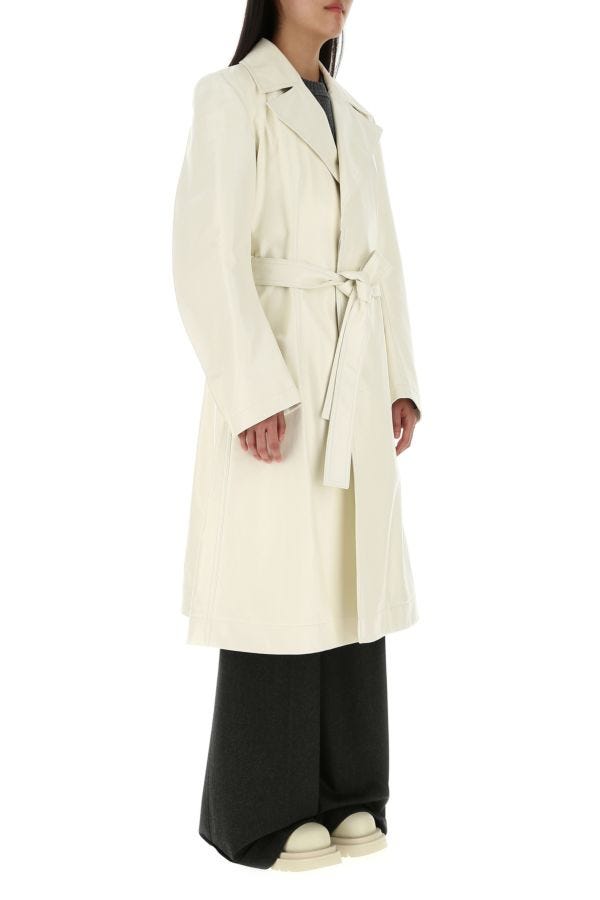 BOTTEGA VENETA | Ivory leather coat