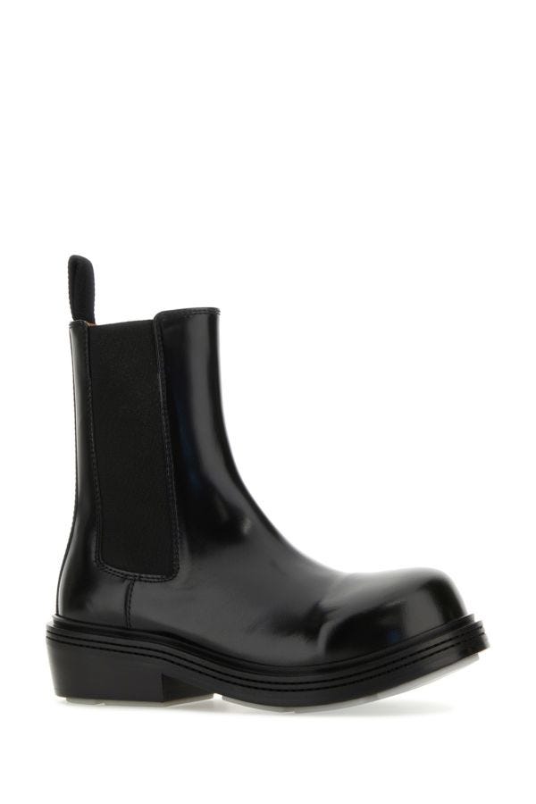 BOTTEGA VENETA | Black leather Fireman Chelsie ankle boots