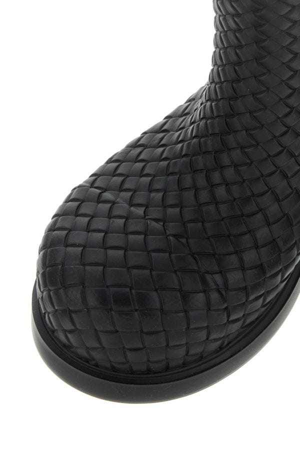 BOTTEGA VENETA | Black rubber Fireman ankle boots