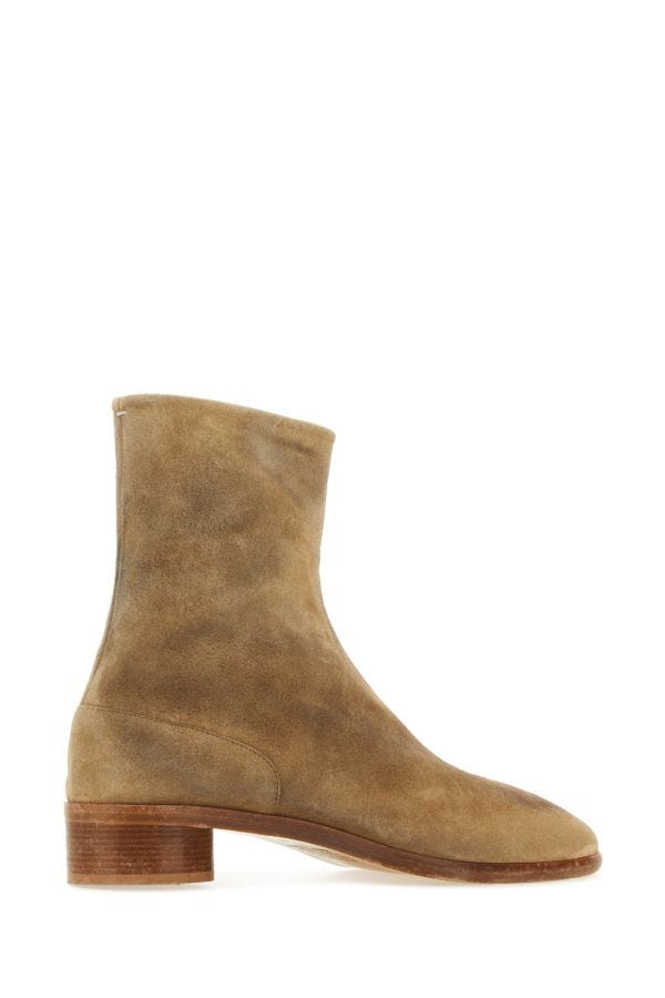 MAISON MARGIELA | Beige suede Tabi ankle boots