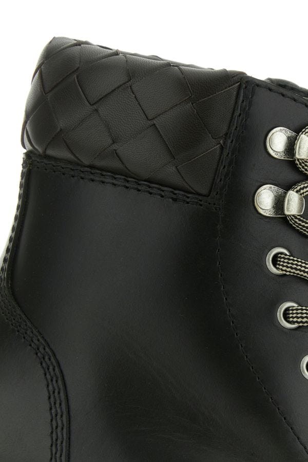 BOTTEGA VENETA | Two-tone leather Haddock ankle boots