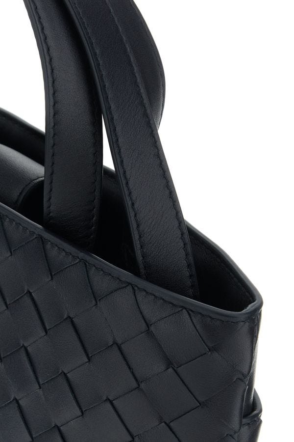 BOTTEGA VENETA | Midnight blue leather Intrecciato laptop case