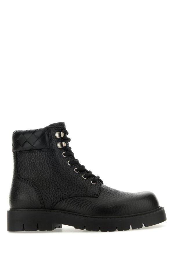 BOTTEGA VENETA | Black leather Haddock ankle boots