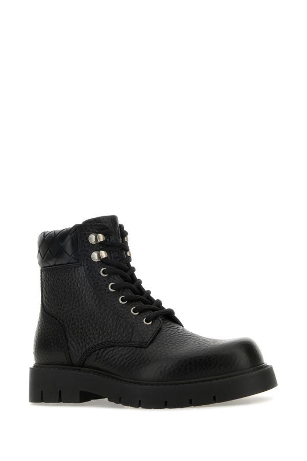 BOTTEGA VENETA | Black leather Haddock ankle boots