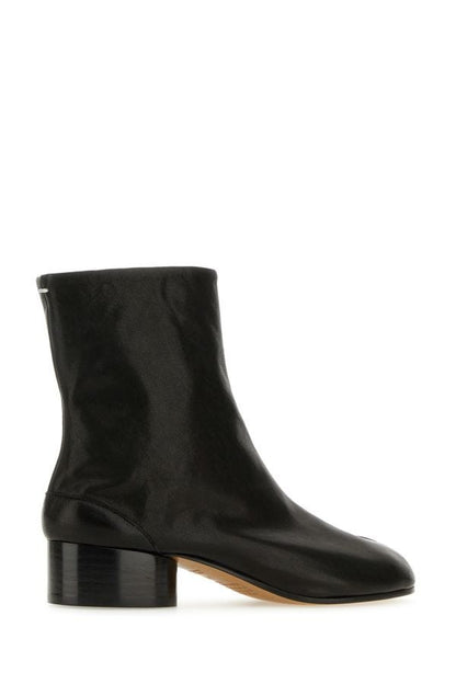 MAISON MARGIELA | Black nappa leather Tabi ankle boots