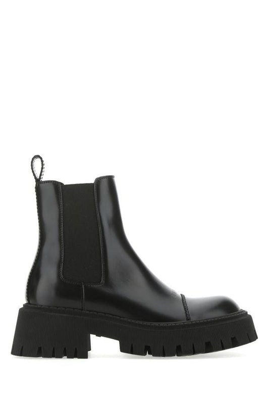 BALENCIAGA | Black leather Tractor ankle boots