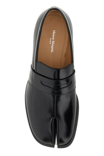 MAISON MARGIELA | Black leather Tabi loafers