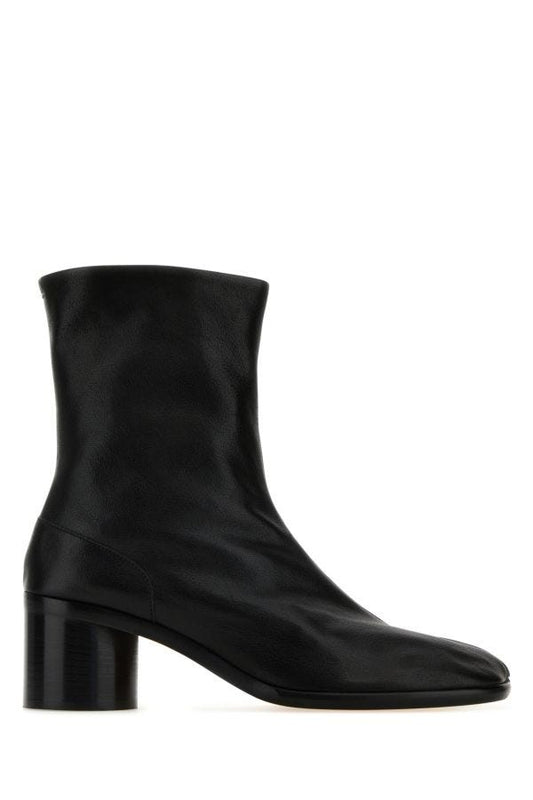 MAISON MARGIELA | Black leather Tabi boots