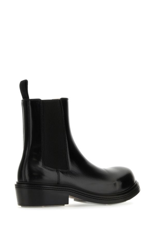 BOTTEGA VENETA | Black leather Fireman ankle boots