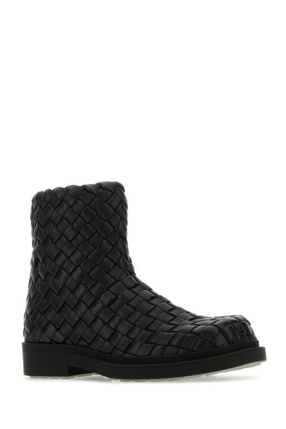 BOTTEGA VENETA | Black leather Ben ankle boots