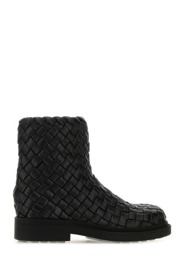 BOTTEGA VENETA | Black leather Ben ankle boots