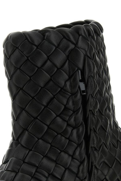 BOTTEGA VENETA | Black leather Ben ankle boots