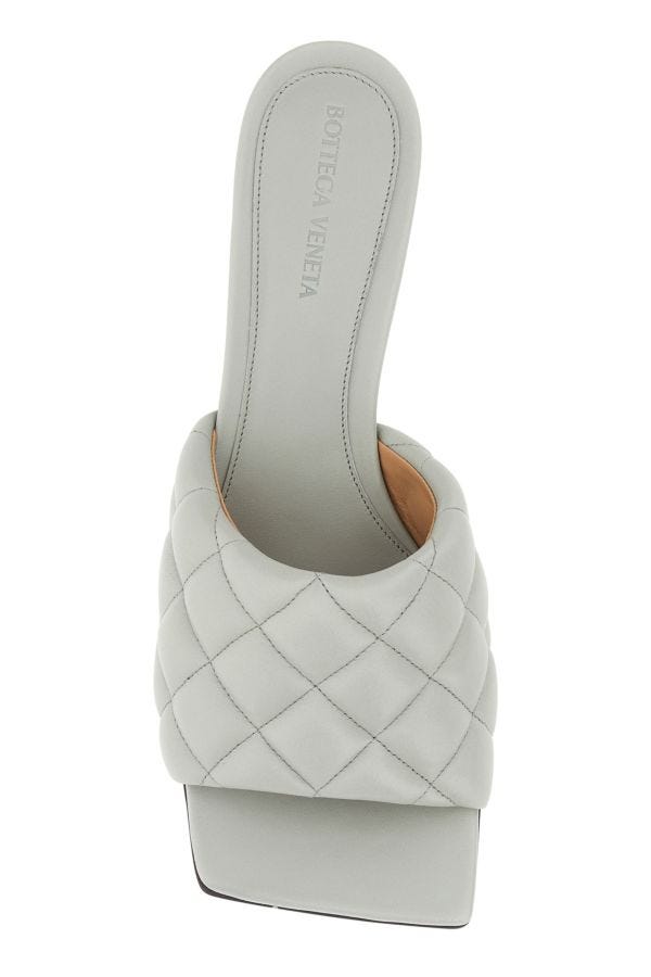 BOTTEGA VENETA | Light grey nappa leather Padded sandals