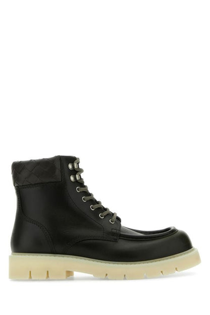 BOTTEGA VENETA | Two-tone leather Haddock ankle boots