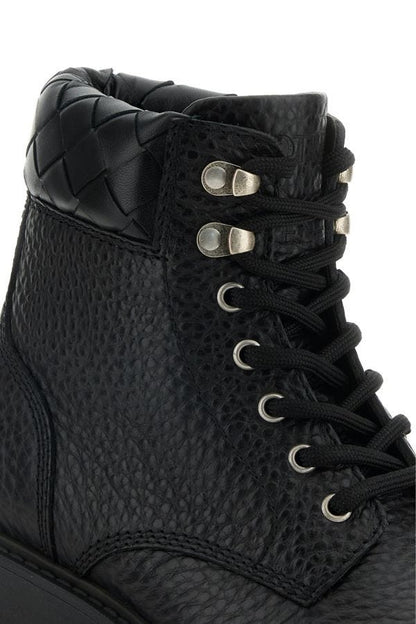 BOTTEGA VENETA | Black leather Haddock ankle boots
